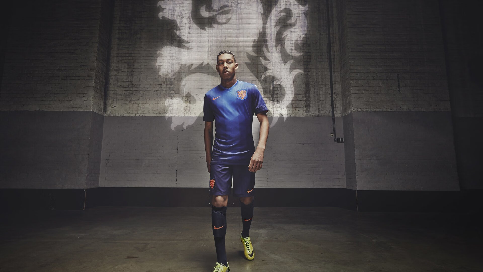 星空体育app官方网站-水球淘汰战突尼斯顽强逆转胜出，水球比赛集锦